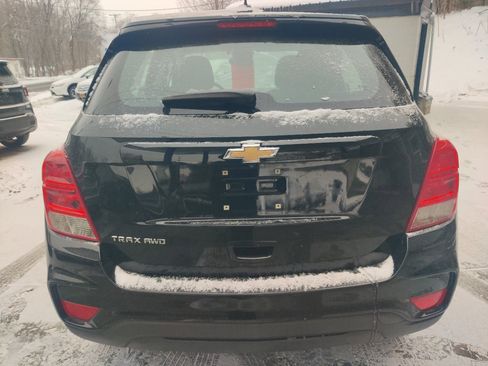 Used 2020 Chevrolet Trax LS w/ LPO, Protection Package image 5