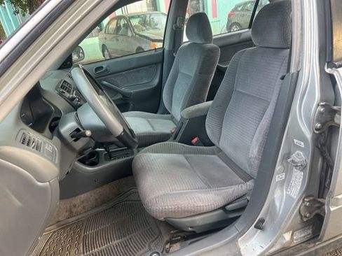 Used 2000 Honda Civic VP image 5