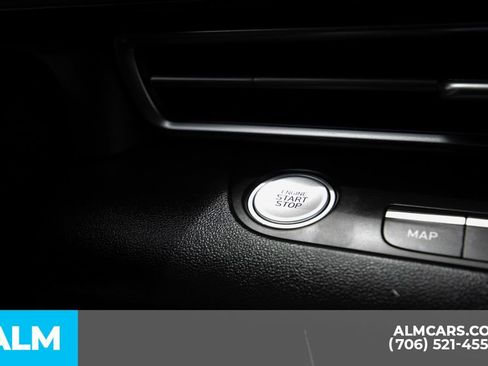 Used 2022 Hyundai Elantra Limited image 21