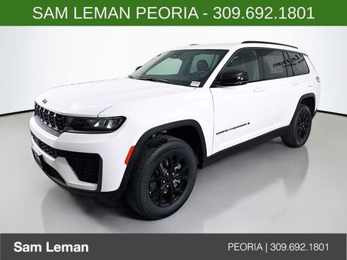 New 2026 Jeep Grand Cherokee L 4WD image 3