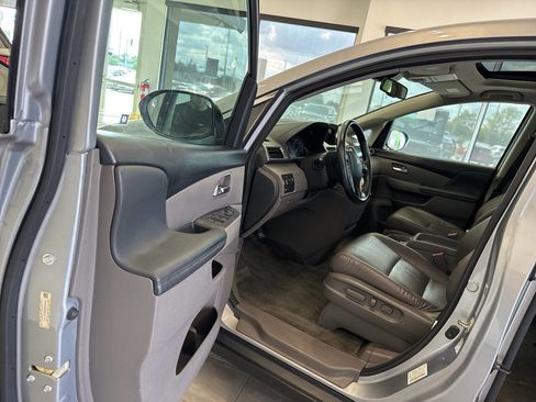 Used 2016 Honda Odyssey EX-L image 16