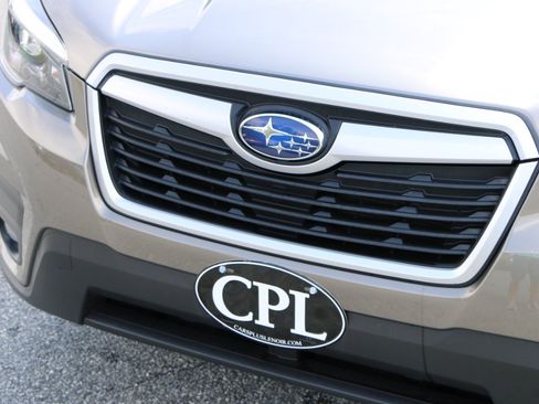 Used 2021 Subaru Forester Premium AWD/4WD image 12