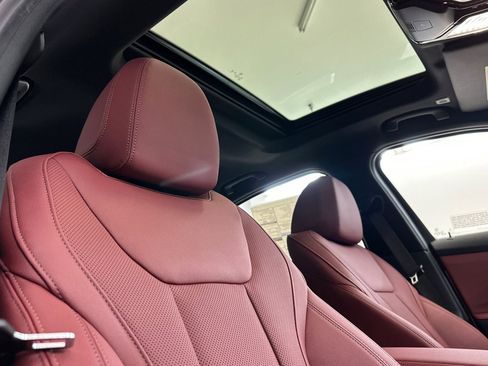 New 2026 BMW 330i Sedan w/ Convenience Package image 25