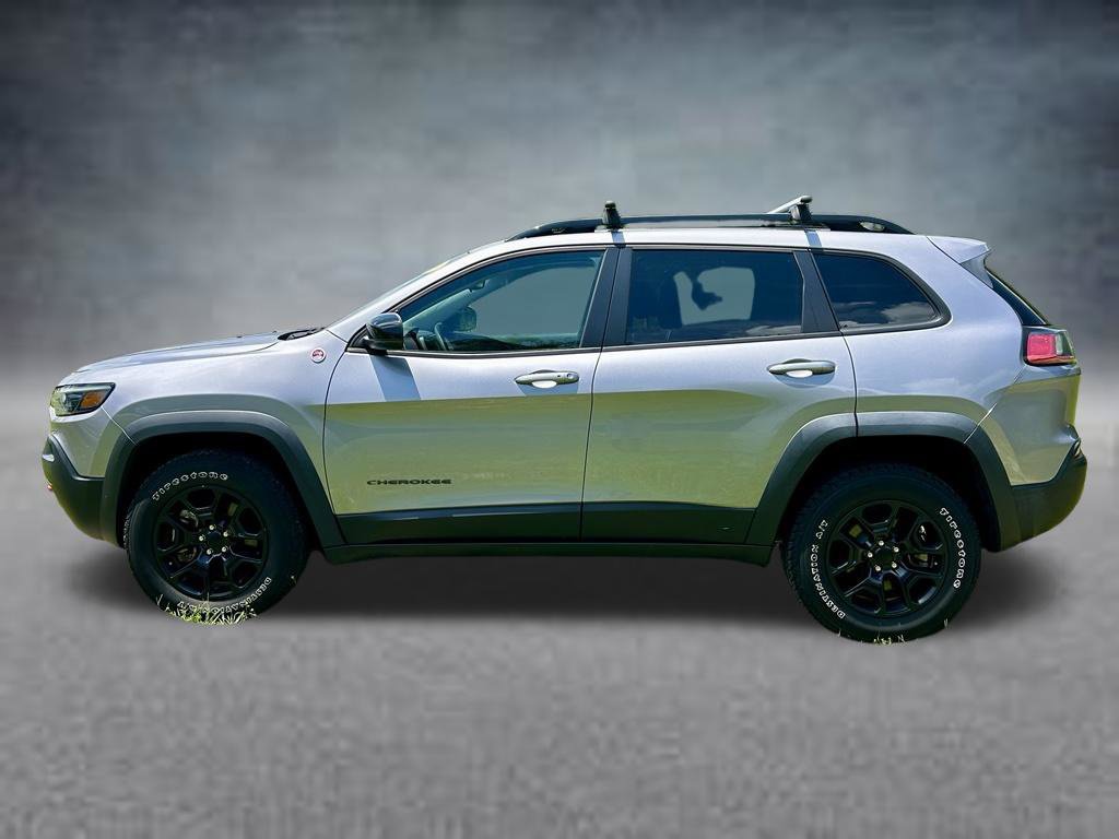 Used 2022 Jeep Cherokee Trailhawk w/ Sun, Sound & Nav Group AWD/4WD image 9