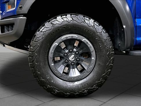 Used 2018 Ford F150 Raptor w/ Equipment Group 802A Luxury AWD/4WD image 10