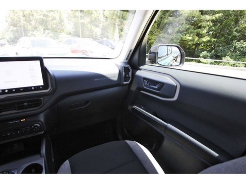 Used 2025 Ford Bronco Sport Big Bend w/ Convenience Package AWD/4WD image 8