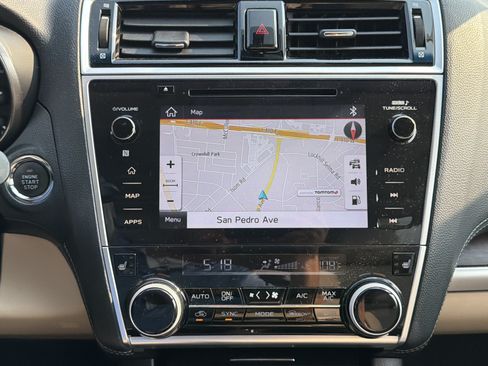 Used 2019 Subaru Outback 2.5i Limited AWD/4WD image 20