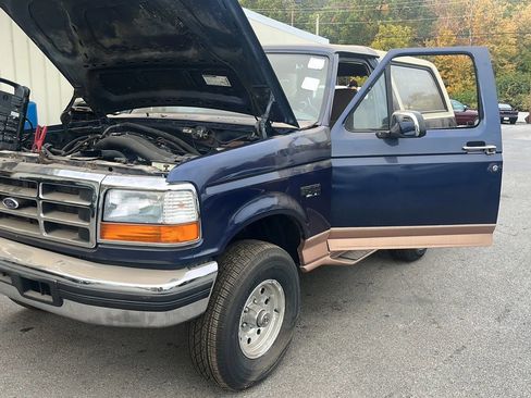 Used 1995 Ford Bronco image 1