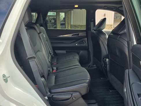 Used 2025 INFINITI QX60 Luxe w/ Black Edition image 24