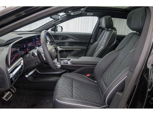 New 2026 Cadillac Lyriq V w/ Exterior Carbon Fiber Package image 20