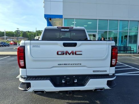 Used 2024 GMC Sierra 1500 Elevation w/ Preferred Package AWD/4WD image 4