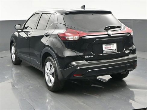 Certified 2024 Nissan Kicks S image 4