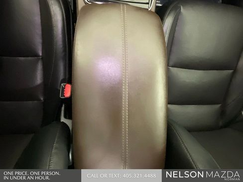 Used 2021 MAZDA CX-30 FWD 2.5 S w/ Premium Package image 39