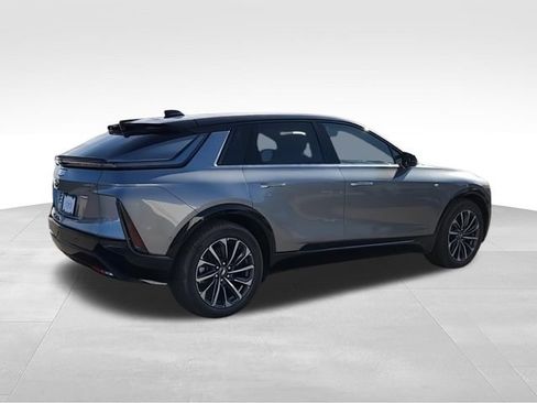 New 2026 Cadillac Lyriq Premium Sport AWD/4WD image 8