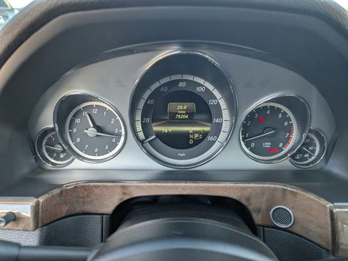 Used 2013 Mercedes-Benz E 350 Sedan image 35
