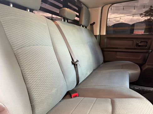 Used 2018 RAM 2500 Tradesman w/ Chrome Appearance Group image 22