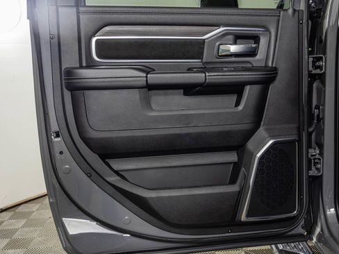 New 2026 RAM 2500 Laramie w/ Night Edition image 40