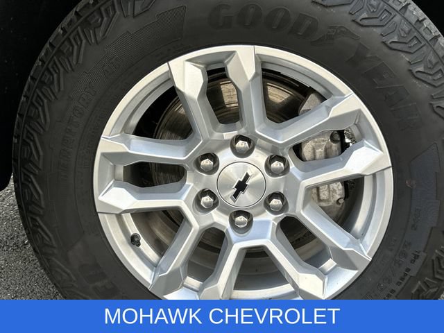 Certified 2023 Chevrolet Silverado 1500 RST AWD/4WD image 33