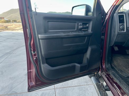 Used 2017 RAM 1500 Express image 13