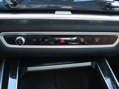 Used 2024 BMW X5 xDrive40i w/ M Sport Package image 20