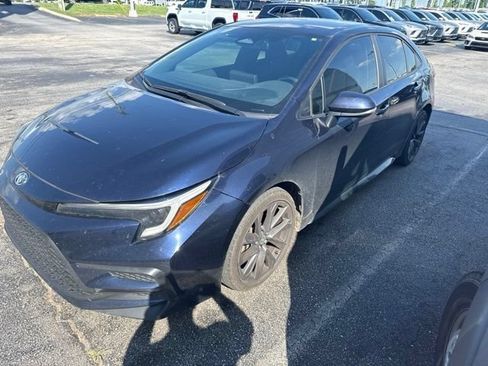 Used 2023 Toyota Corolla SE FWD image 9