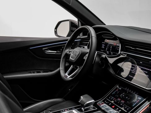 Used 2022 Audi RS Q8 image 41