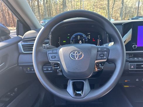 New 2026 Toyota Camry LE image 12