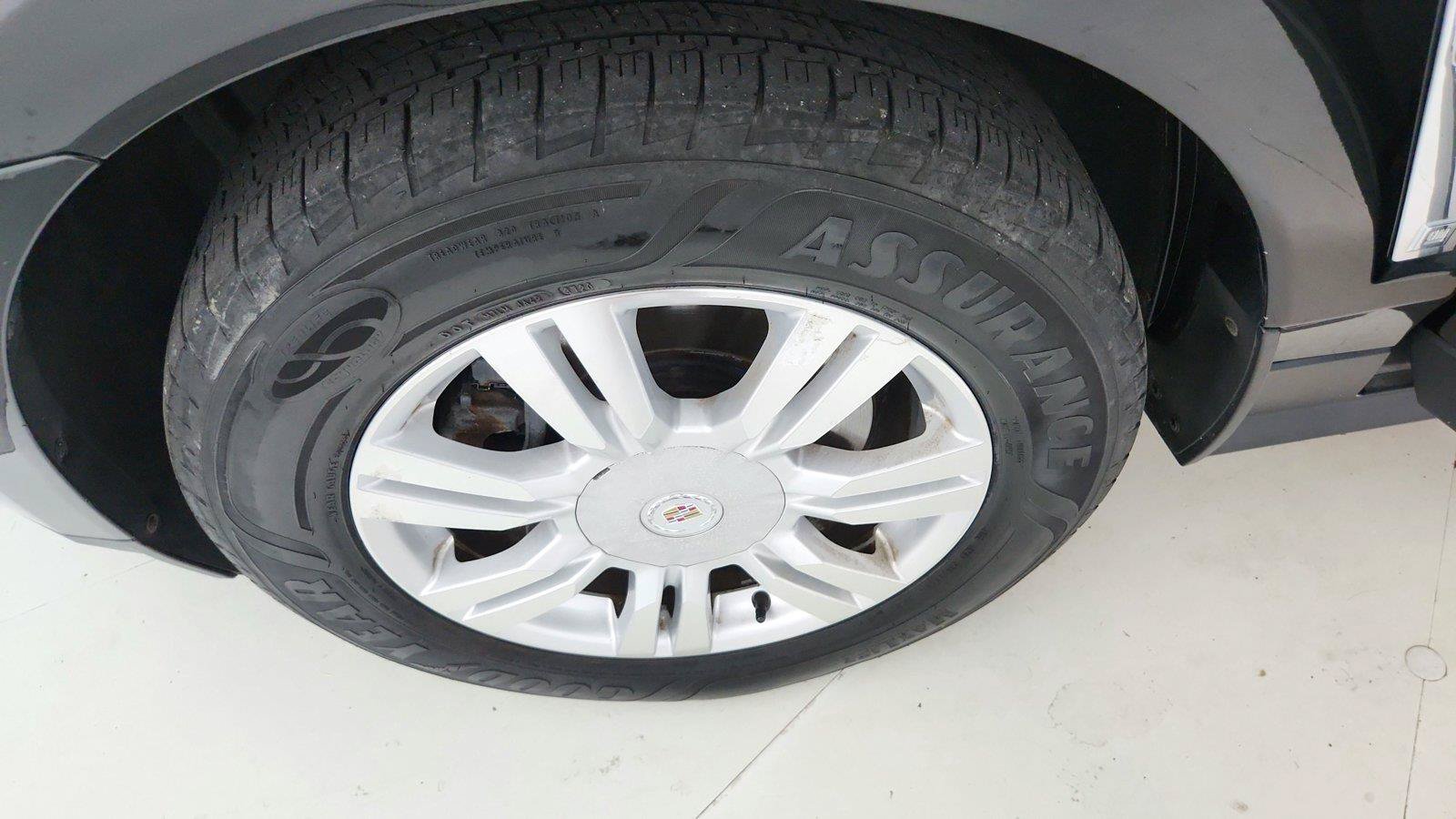 Used 2011 Cadillac SRX Luxury FWD image 33