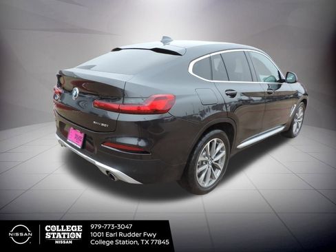 Used 2019 BMW X4 xDrive30i w/ Convenience Package image 3