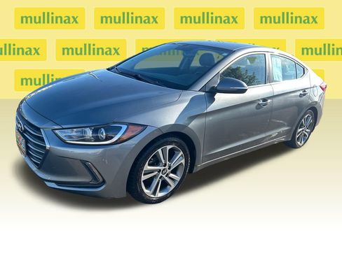 Used 2017 Hyundai Elantra Limited w/ Cargo Package FWD image 14