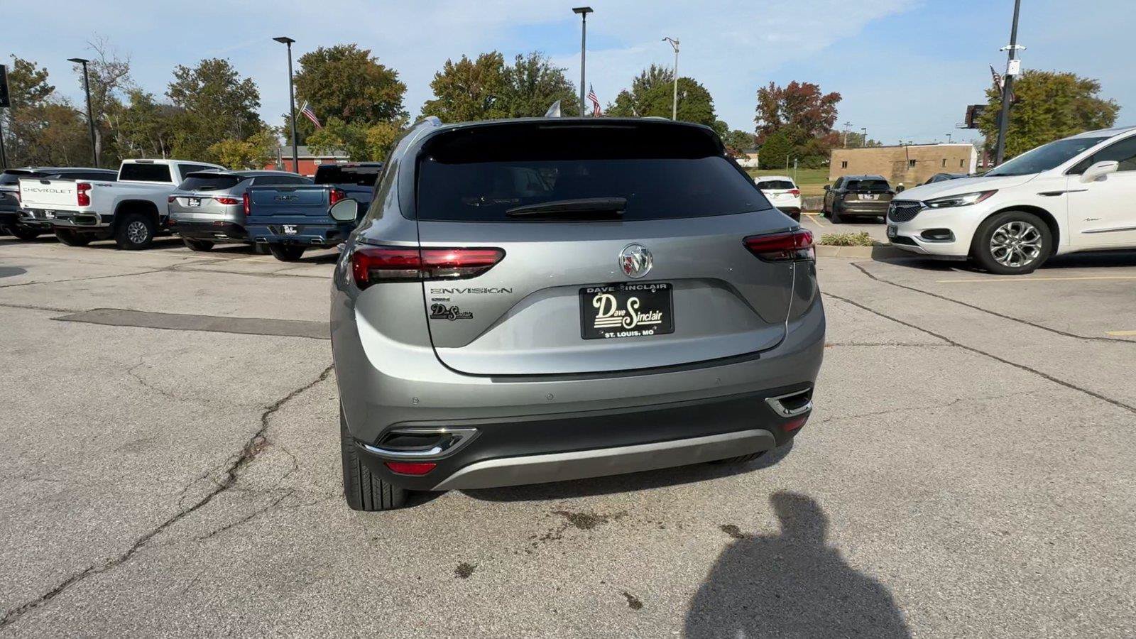 Used 2023 Buick Envision Preferred AWD/4WD image 8