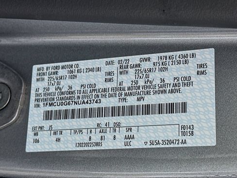 Used 2022 Ford Escape SE FWD image 30