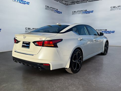 Used 2023 Nissan Altima 2.5 SR image 5