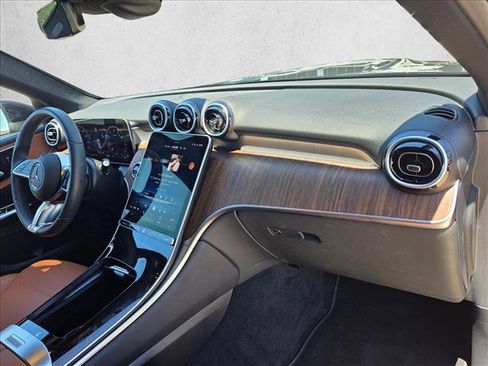 Certified 2026 Mercedes-Benz GLC 300 image 21