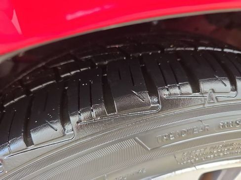 Used 2015 Honda Fit EX image 28