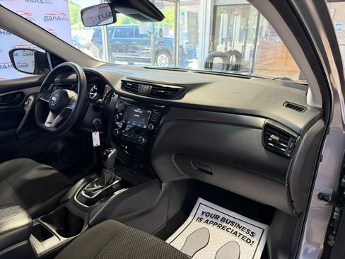 Used 2020 Nissan Rogue Sport S FWD image 51