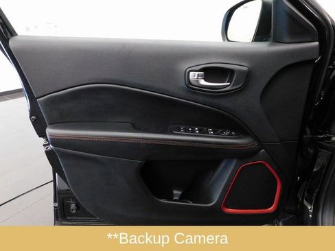 Used 2020 Jeep Compass Trailhawk image 24