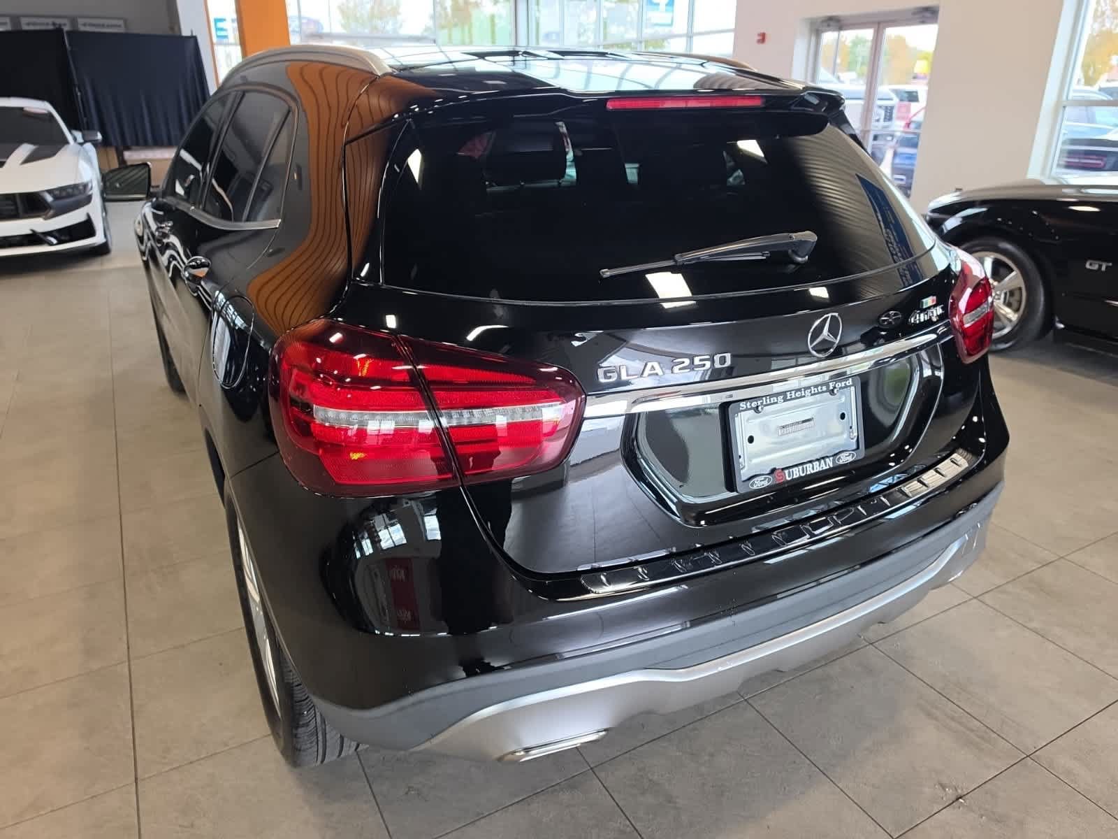 Used 2019 Mercedes-Benz GLA 250 4MATIC image 10