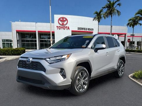 Certified 2022 Toyota RAV4 XLE Premium AWD/4WD image 2