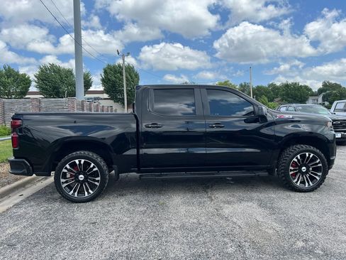 Used 2019 Chevrolet Silverado 1500 RST w/ All-Star Edition AWD/4WD image 2