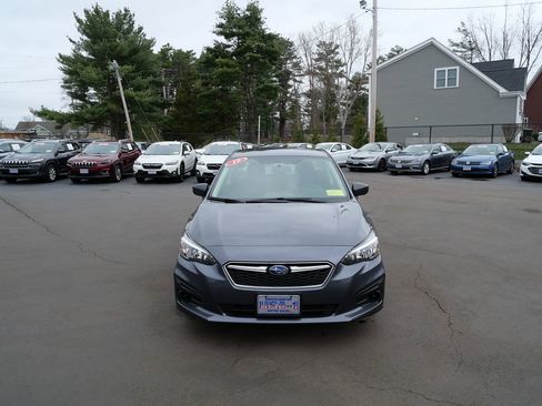 Used 2019 Subaru Impreza 2.0i image 3