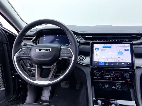 Used 2022 Jeep Grand Cherokee Limited 4xe AWD/4WD image 5