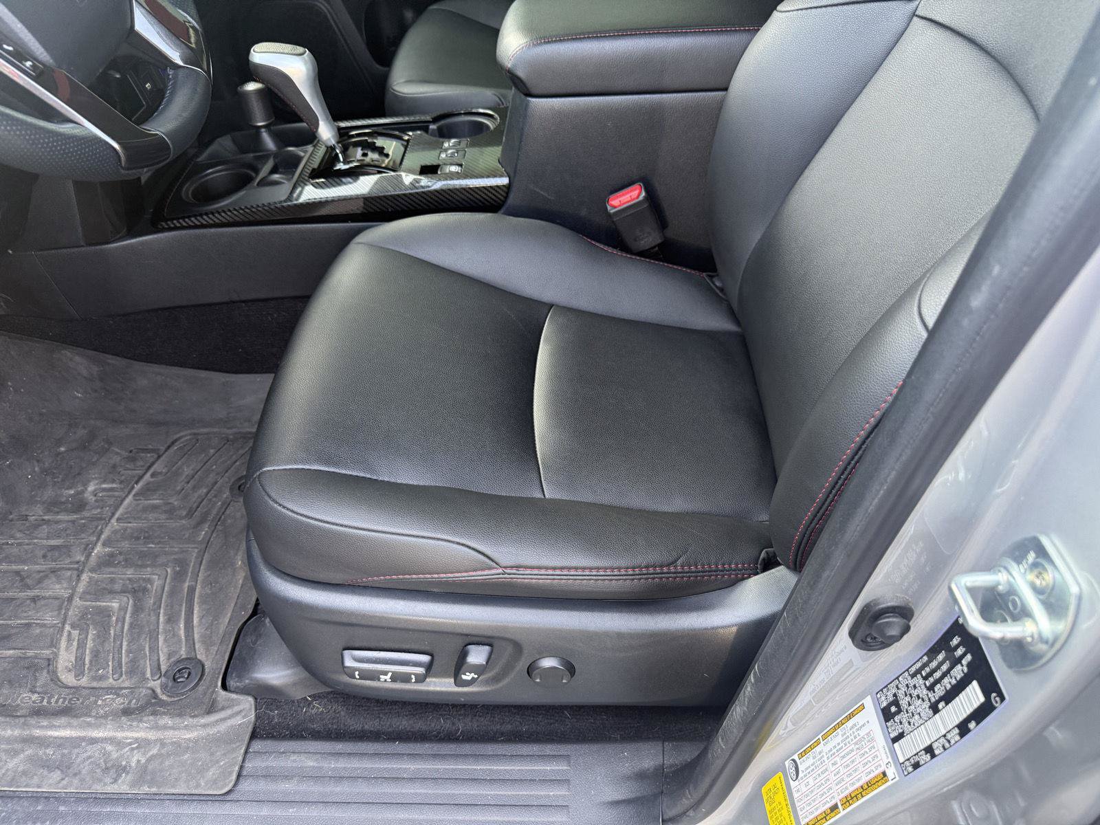 Used 2024 Toyota 4Runner TRD Off-Road Premium w/ Off Road Premium Plus Package AWD/4WD image 11