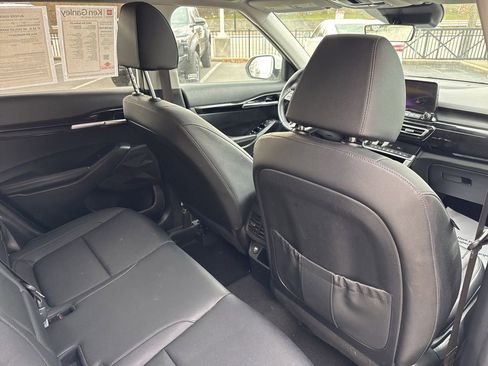 Used 2023 Kia Seltos EX image 25