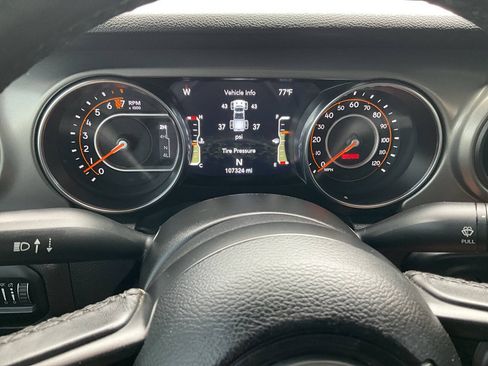 Used 2021 Jeep Gladiator Sport AWD/4WD image 12