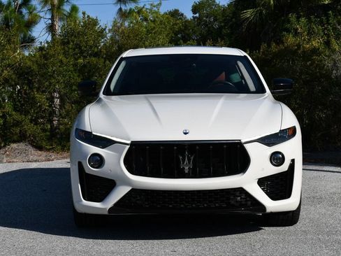 Used 2022 Maserati Levante Modena AWD/4WD image 45
