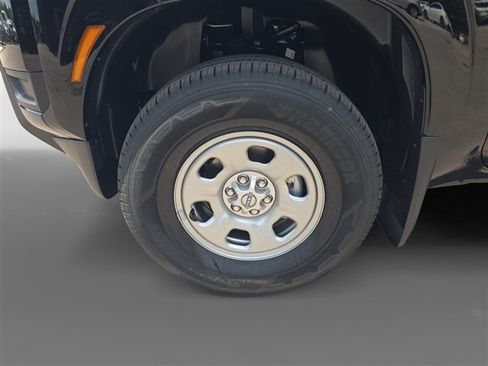 New 2026 Nissan Frontier S w/ Tow Package AWD/4WD image 9