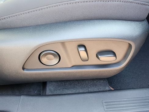 New 2026 GMC Terrain AT4 w/ Convenience Package III image 41