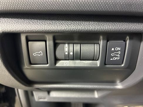 Certified 2025 Subaru Forester Touring w/ Protection Package AWD/4WD image 25