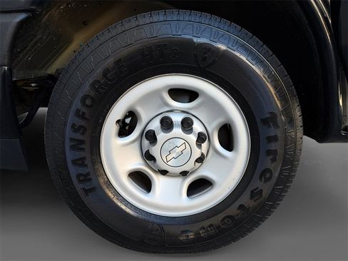 Used 2019 Chevrolet Express 3500 LS image 10